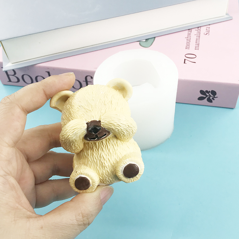 Blindfolded little bear Silico - огляд і ціна Candle Supplies Eu